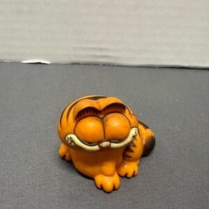 Vintage Garfield Orange Cat Figurine for Small Pets